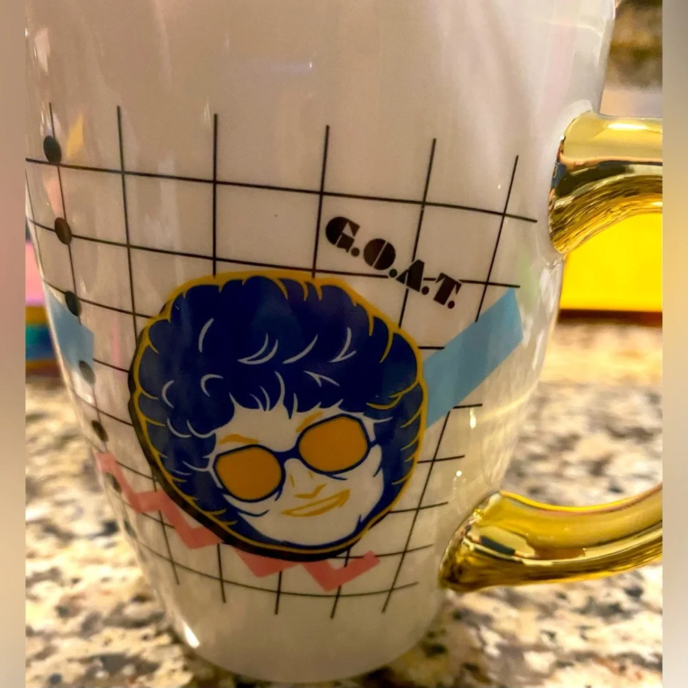 The Golden Girls Mug in Box Ceramic - Picture 6 of 11
